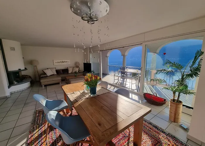 Wohlfuehl-oase Mit Traumblick Fuer Alle Generationen Inkl Aufzug Σπίτι διακοπών Gambarogno